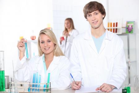 Ouverture de concours pour le recrutement de techniciens de laboratoires