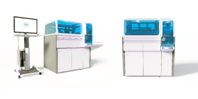 De gauche à droite : cobas t 711 et cobas t 511 ©Roche Diagnostics France