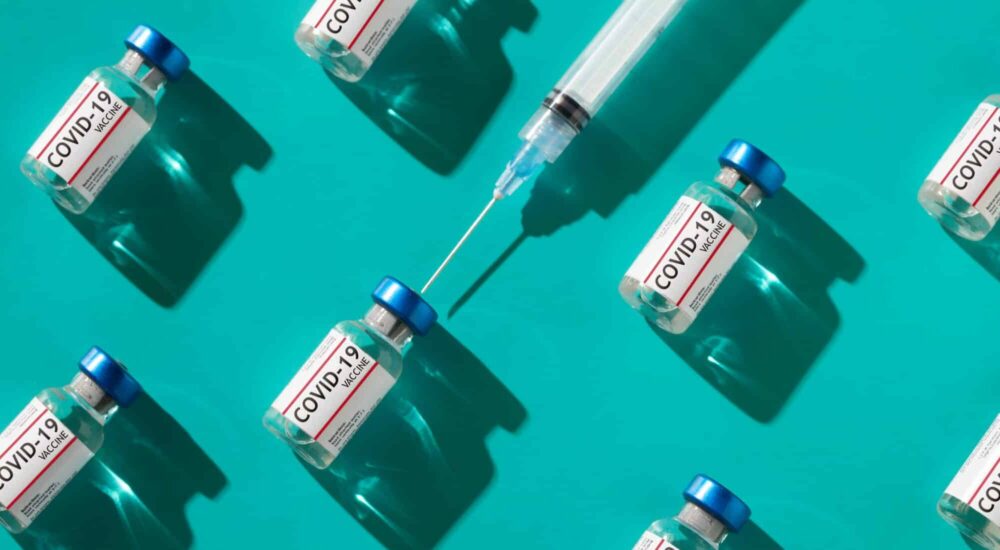 Vaccin contre le Covid-19 c’est parti – celui de la grippe suivra
